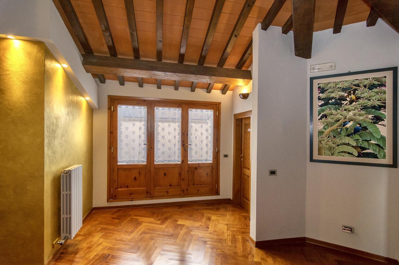 Martina Classic & Luxury Bed and breakfast