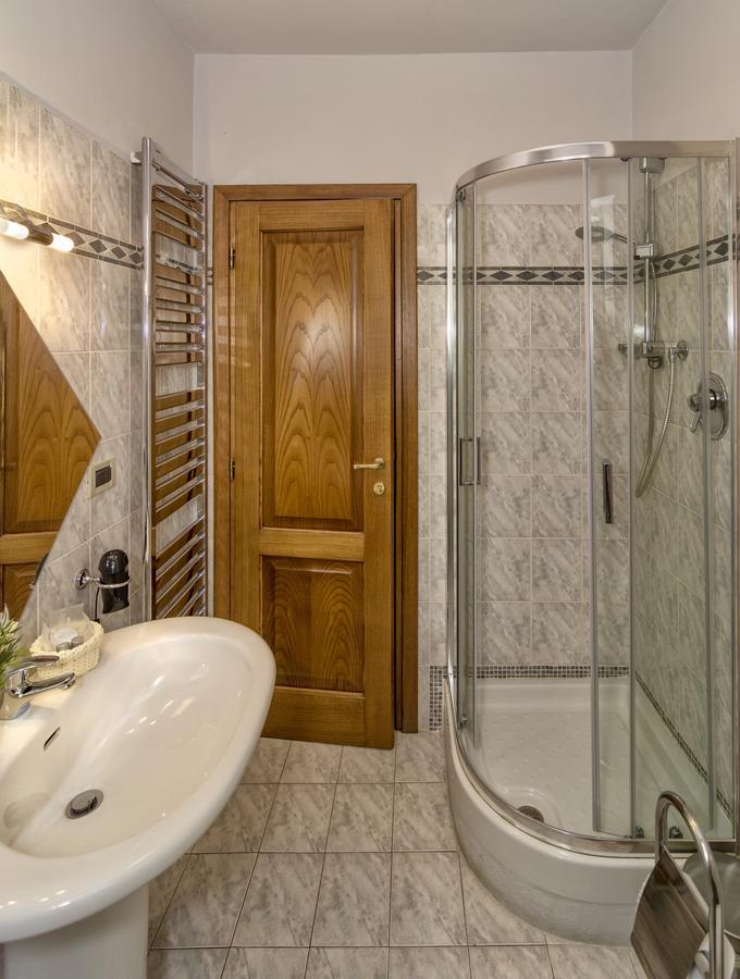 Martina Classic & Luxury 3* Pise